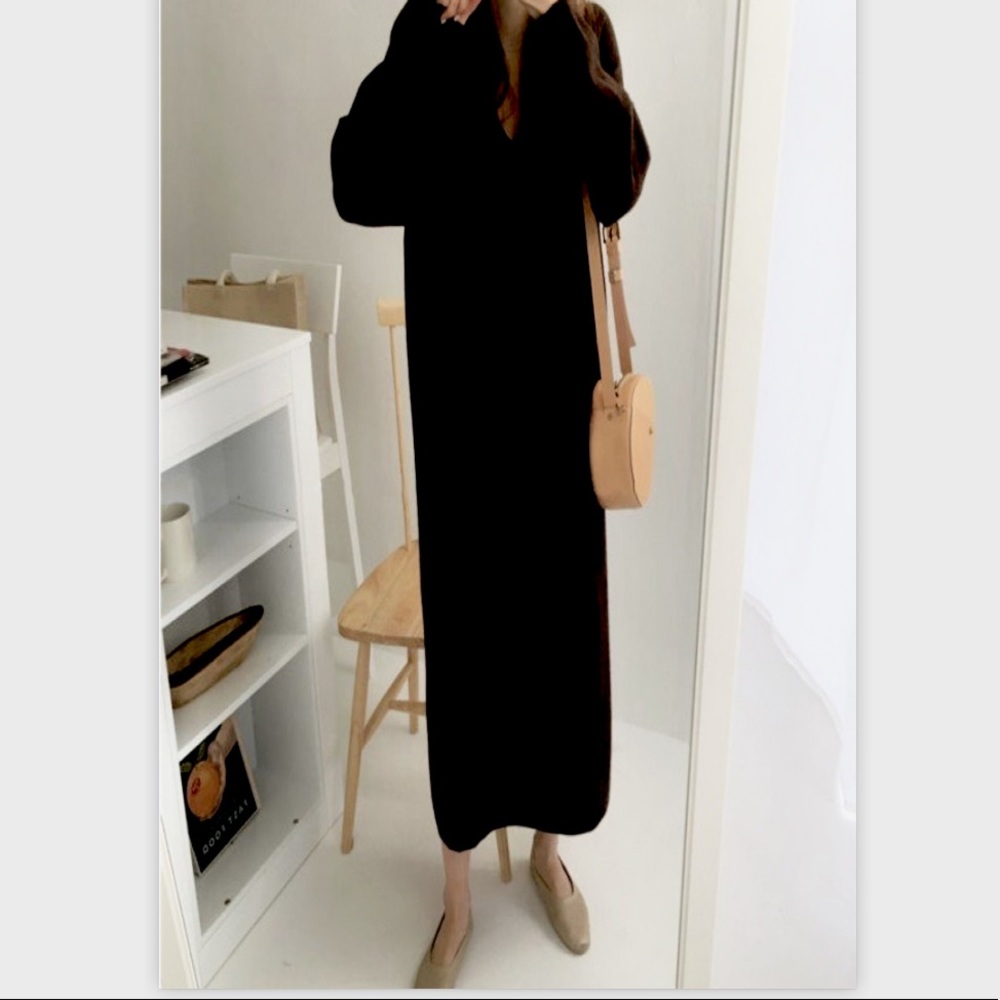 LOOSE FIT SWEATER DRESS